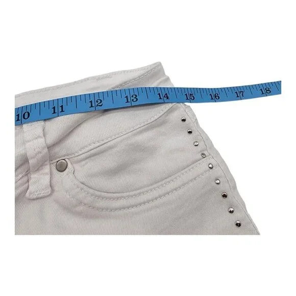 D. Jeans New York Women's Sz 6 White Capri Two Back Pockets w/Rhinestones